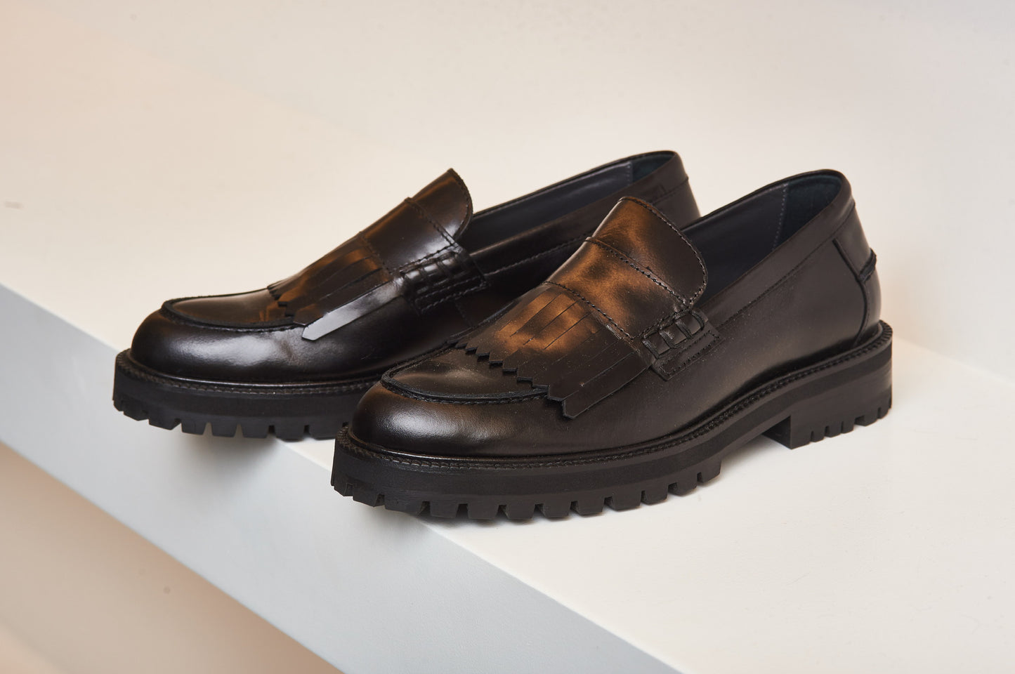 Angulus Black Fringe Loafer - Halo Shoes