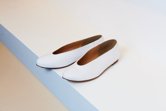 LMDI White Leather Pointed Flat - Halo Shoes