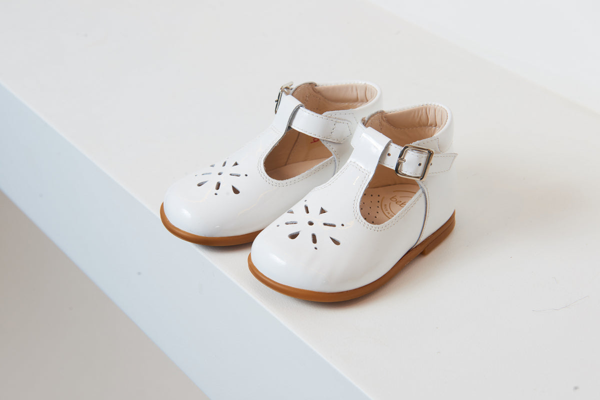 Beberlis White Baby T Strap - Halo Shoes