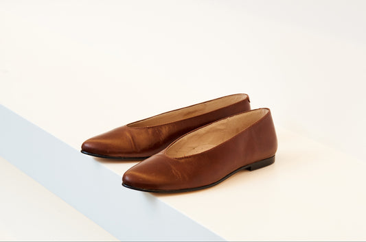 Hoo Brown Pointed Flat - Halo Shoes
